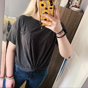 AMERICAN EAGLE crop gray t-shirt